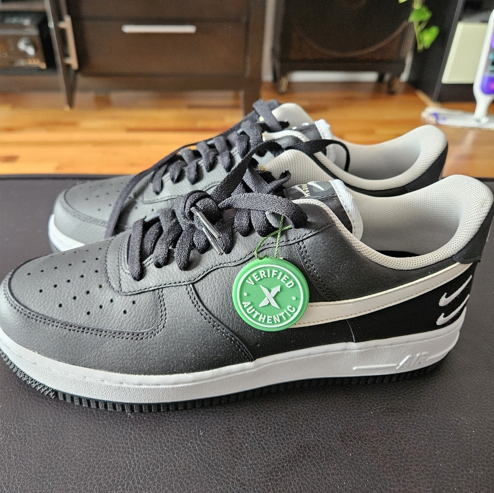 Nike Air Force 1 Low 07 LV8